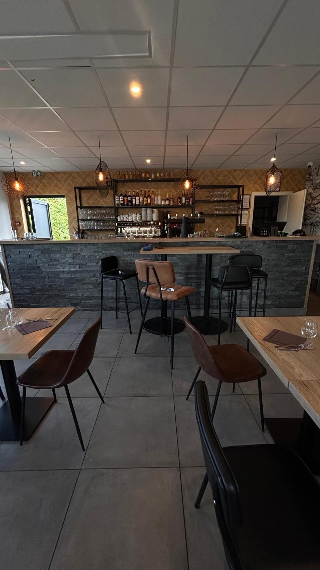 Beaujour & Bonsoir Hotel - Restaurant Villy-le-Pelloux Buitenkant foto